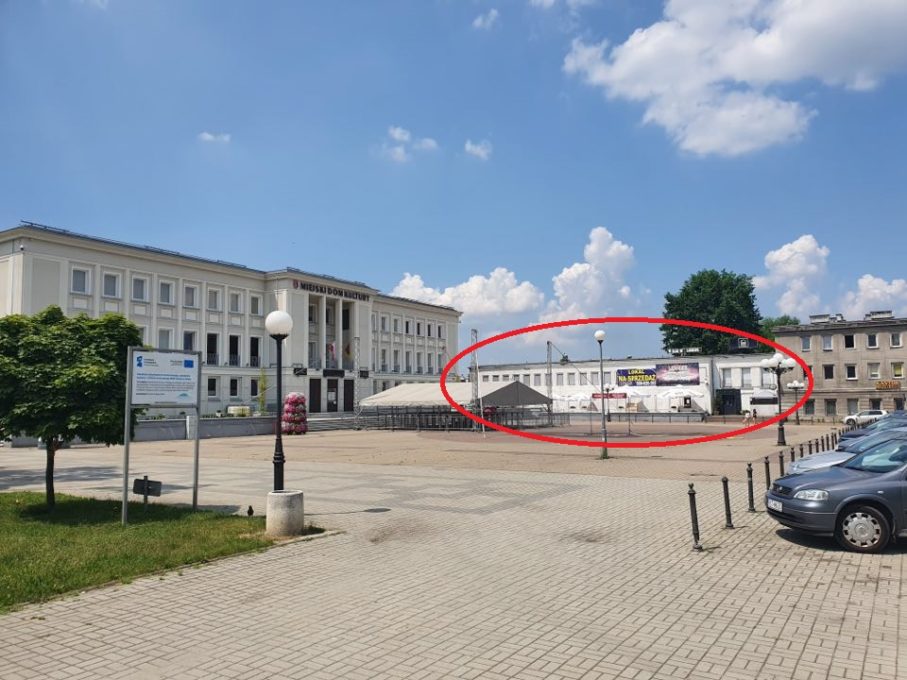 Na sprzedaż budynek usługowo-handlowy o pow. 2150m w centrum Stalowej Woli