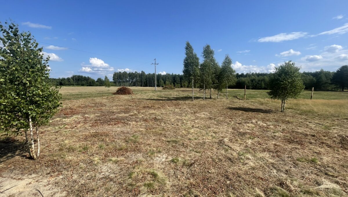 Działka 04