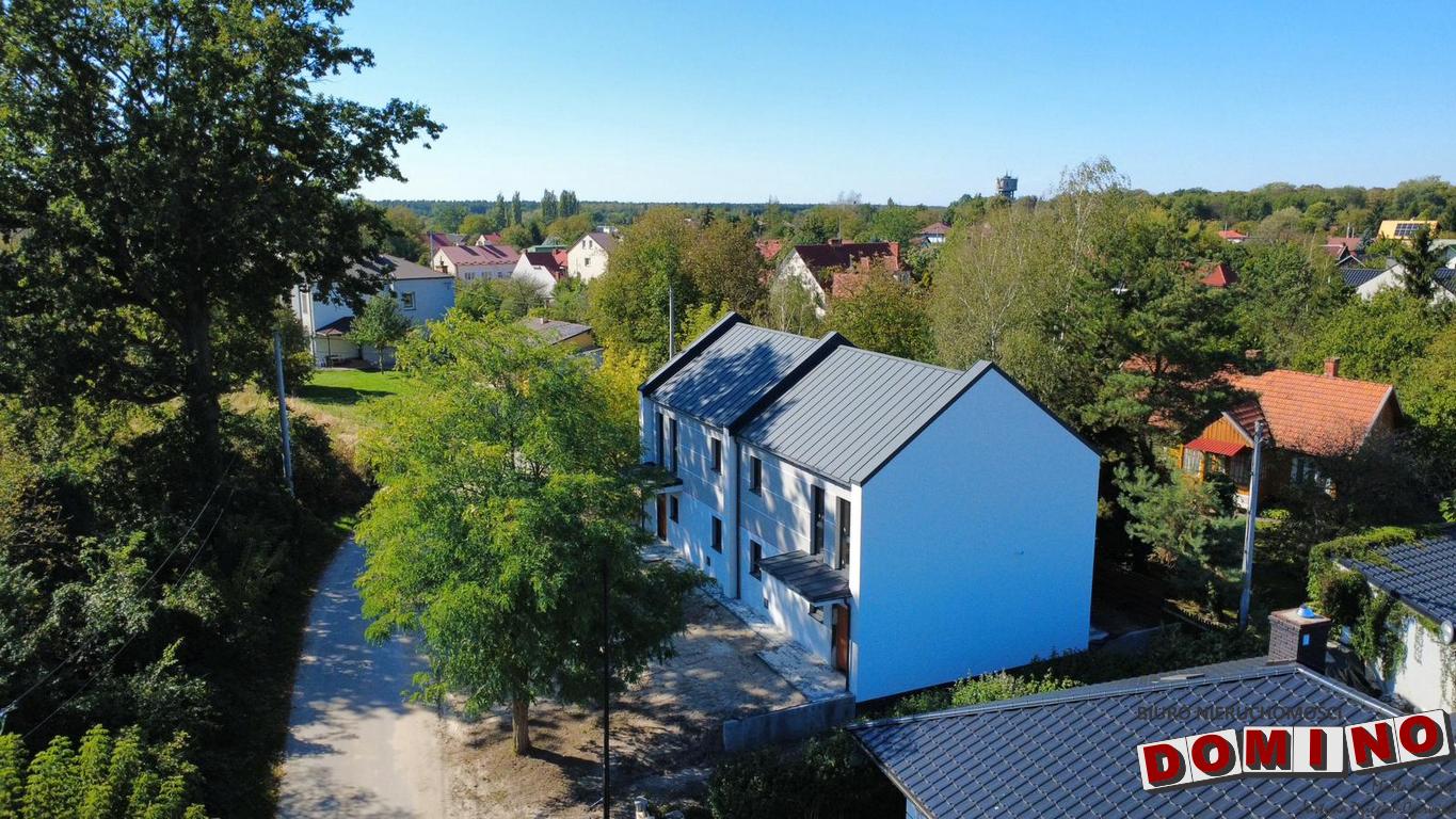 Dom w zabudowie bliźniaczej w stanie deweloperskim na os. Charzewice