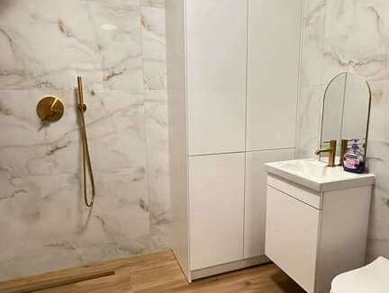 575322260_1998509500988754_1404223876439509159_n