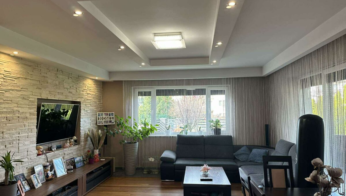 582789542_1859057138033692_5109528814368371677_n