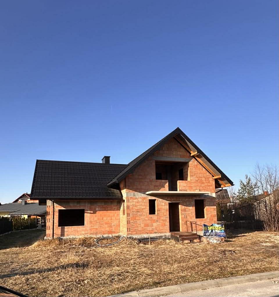 Dom w stanie surowym  Nisko ul. Brzozowa, 395.000 zł