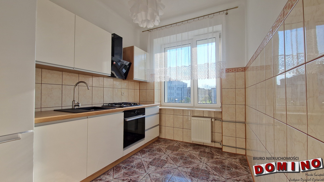 ul. Staszica, 2 pokojowe mieszkanie na I pietrze, 1200 zł